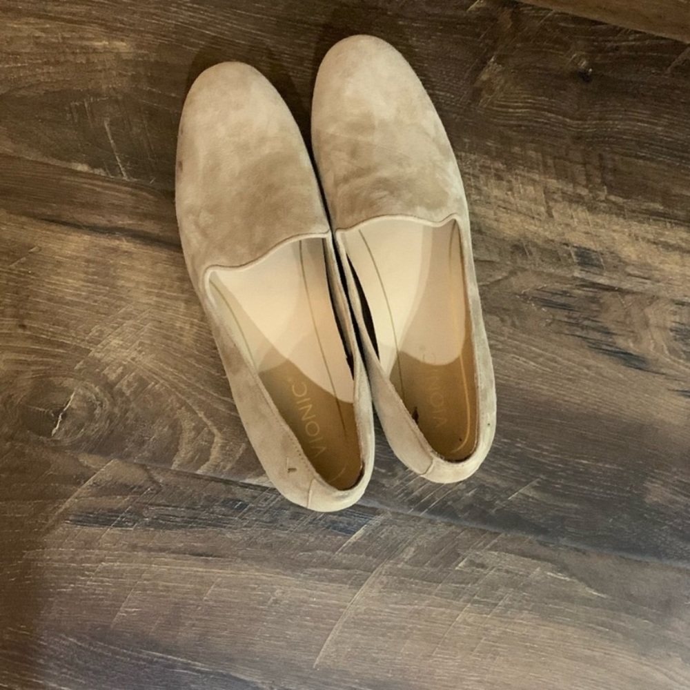 VIONIC  suede loafers shoes size 8